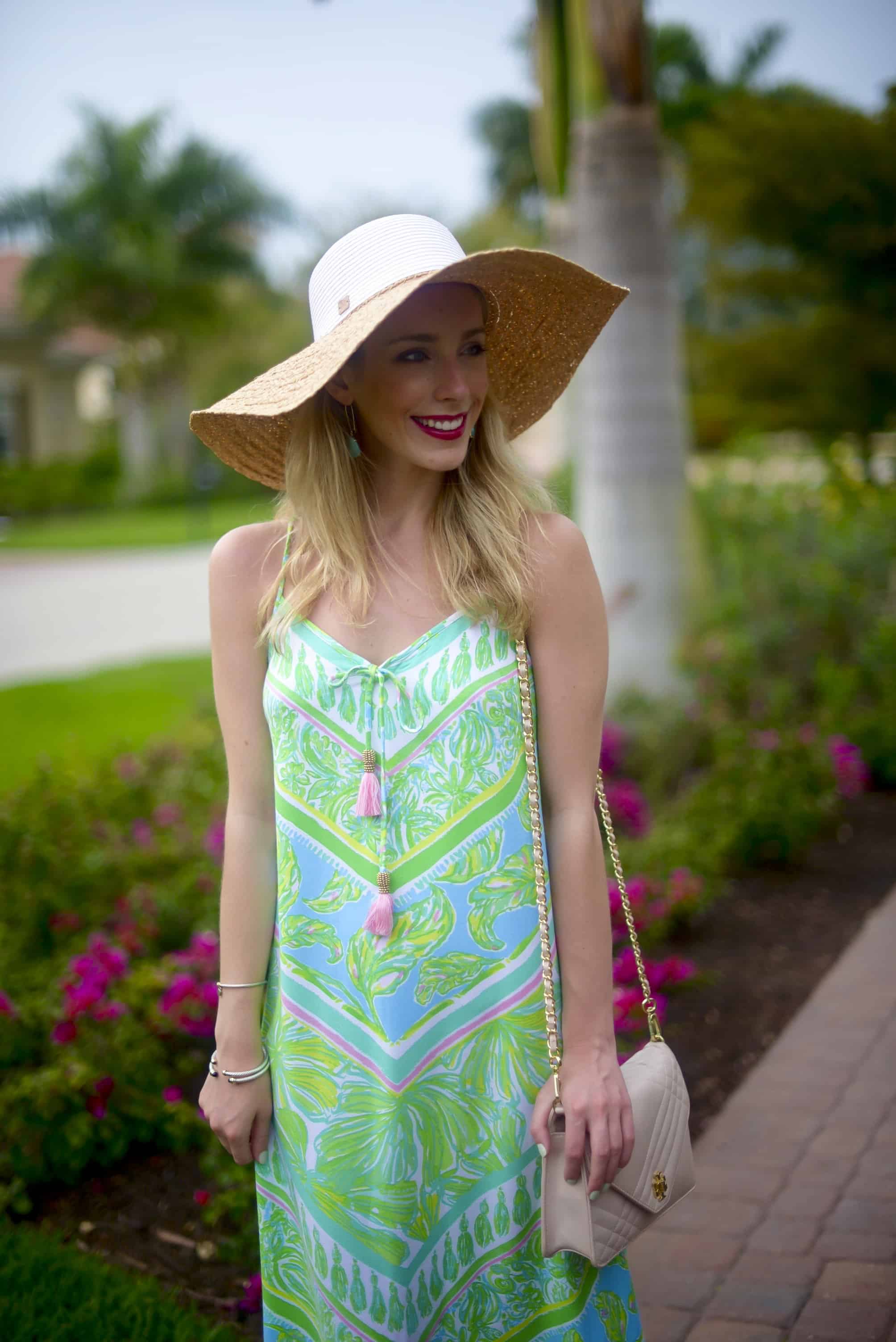 Lilly Isla V-Neck Maxi Dress