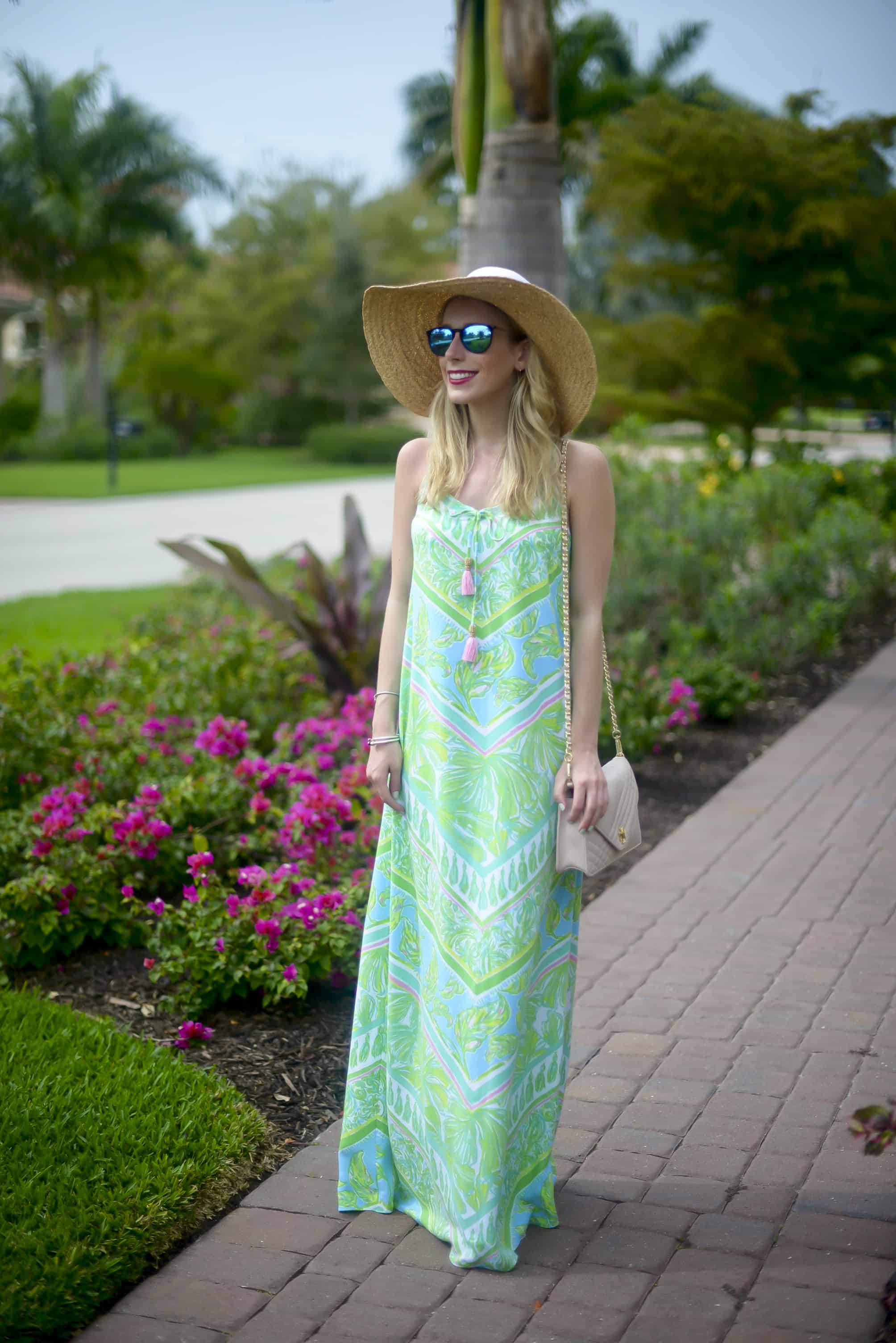 Lilly Isla V-Neck Maxi Dress