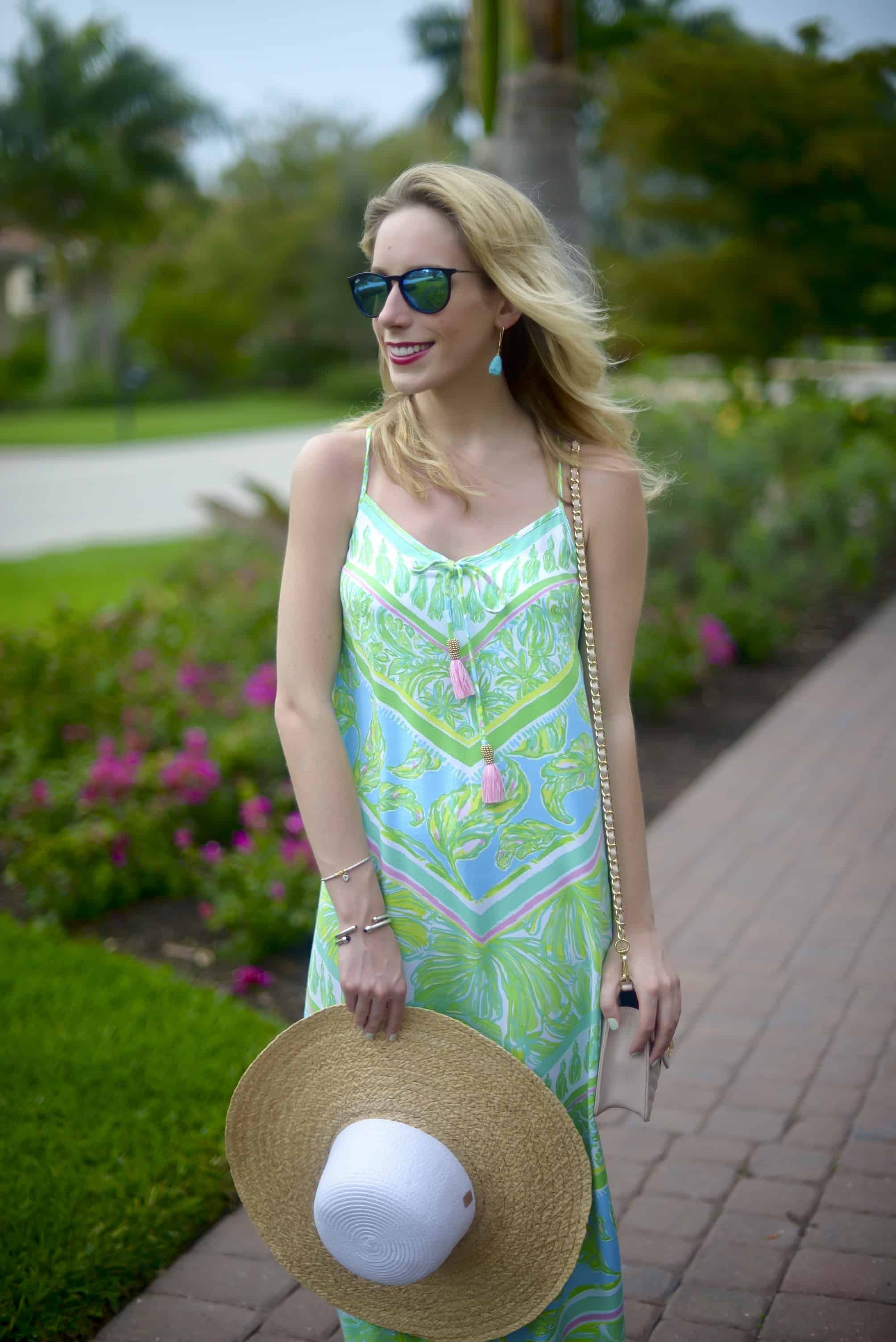 Lilly Isla V-Neck Maxi Dress