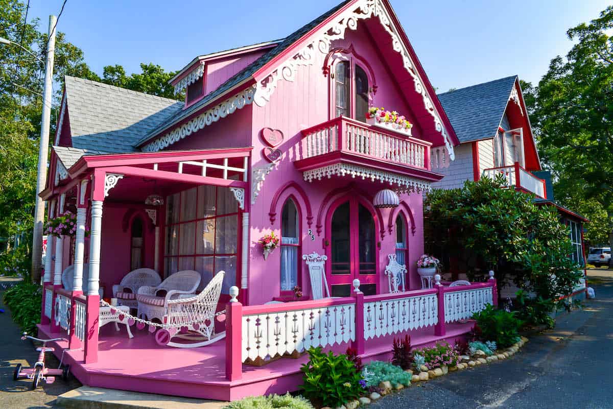 Gingerbread Cottages Marthas VIneyard