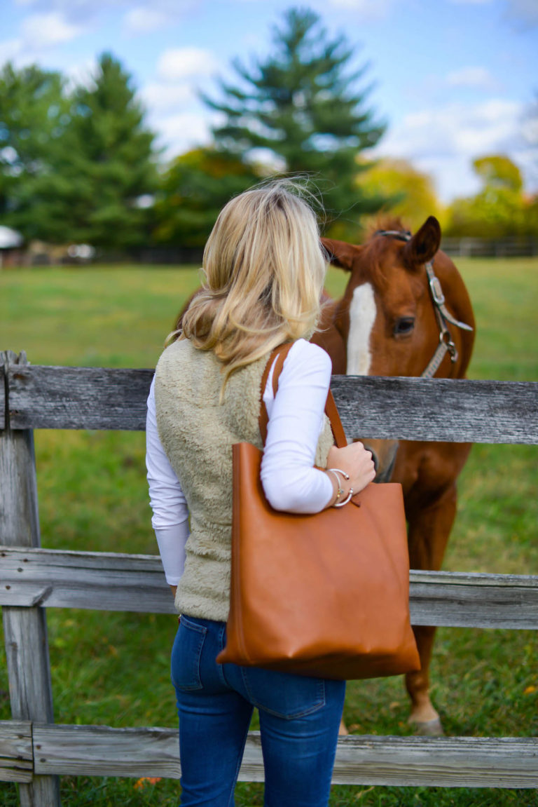 patagonia vest outfit ideas