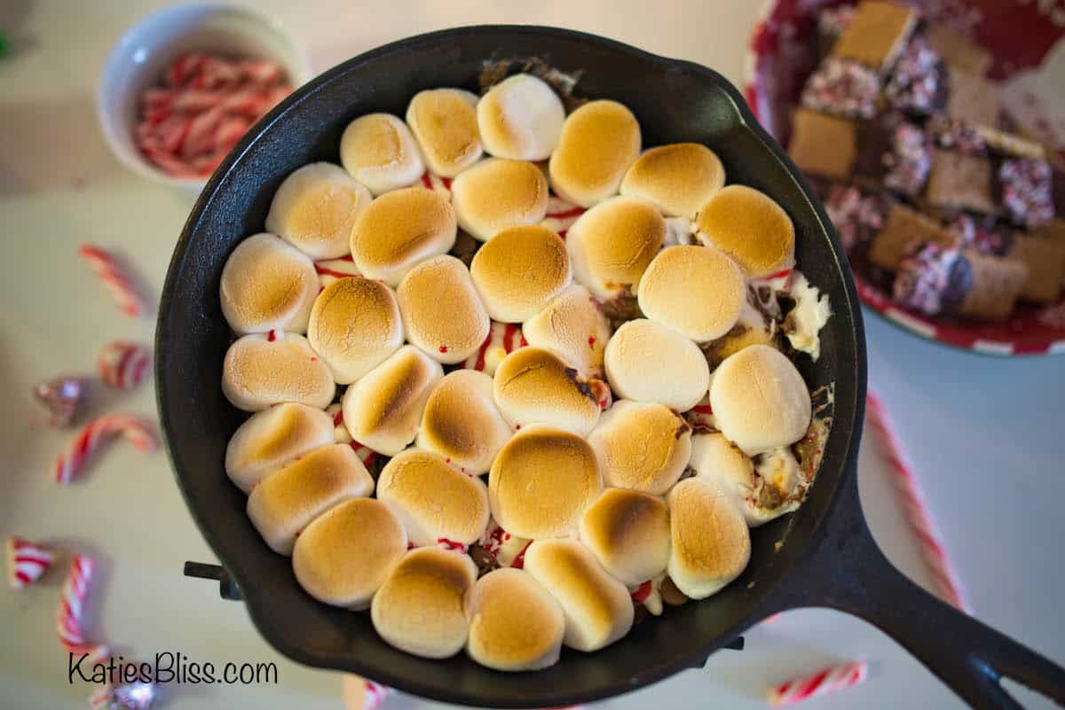 Holiday Skillet S'Mores Dip Recipe