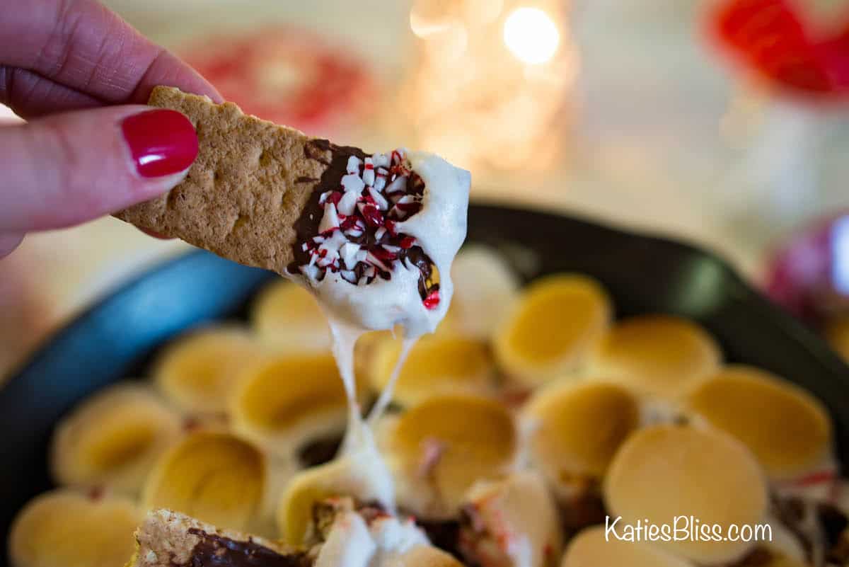 Holiday Skillet S'Mores Dip Recipe