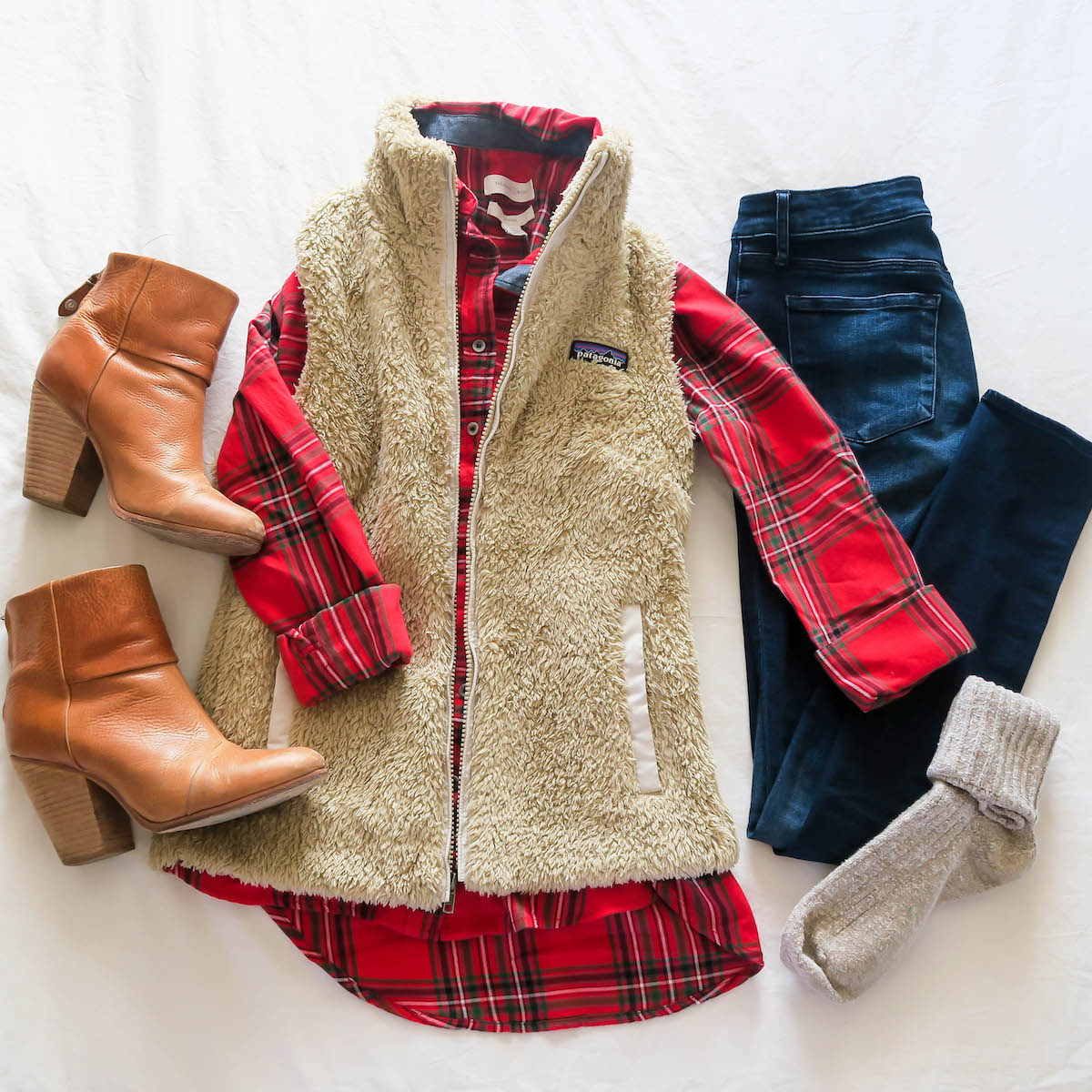 Preppy Vests & Fleece Pullovers For Fall