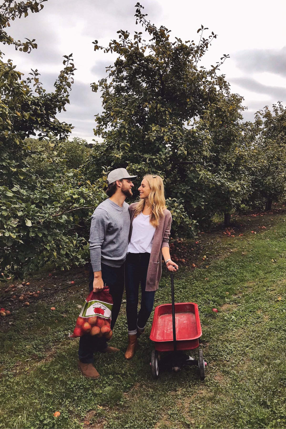 Apple Picking Date