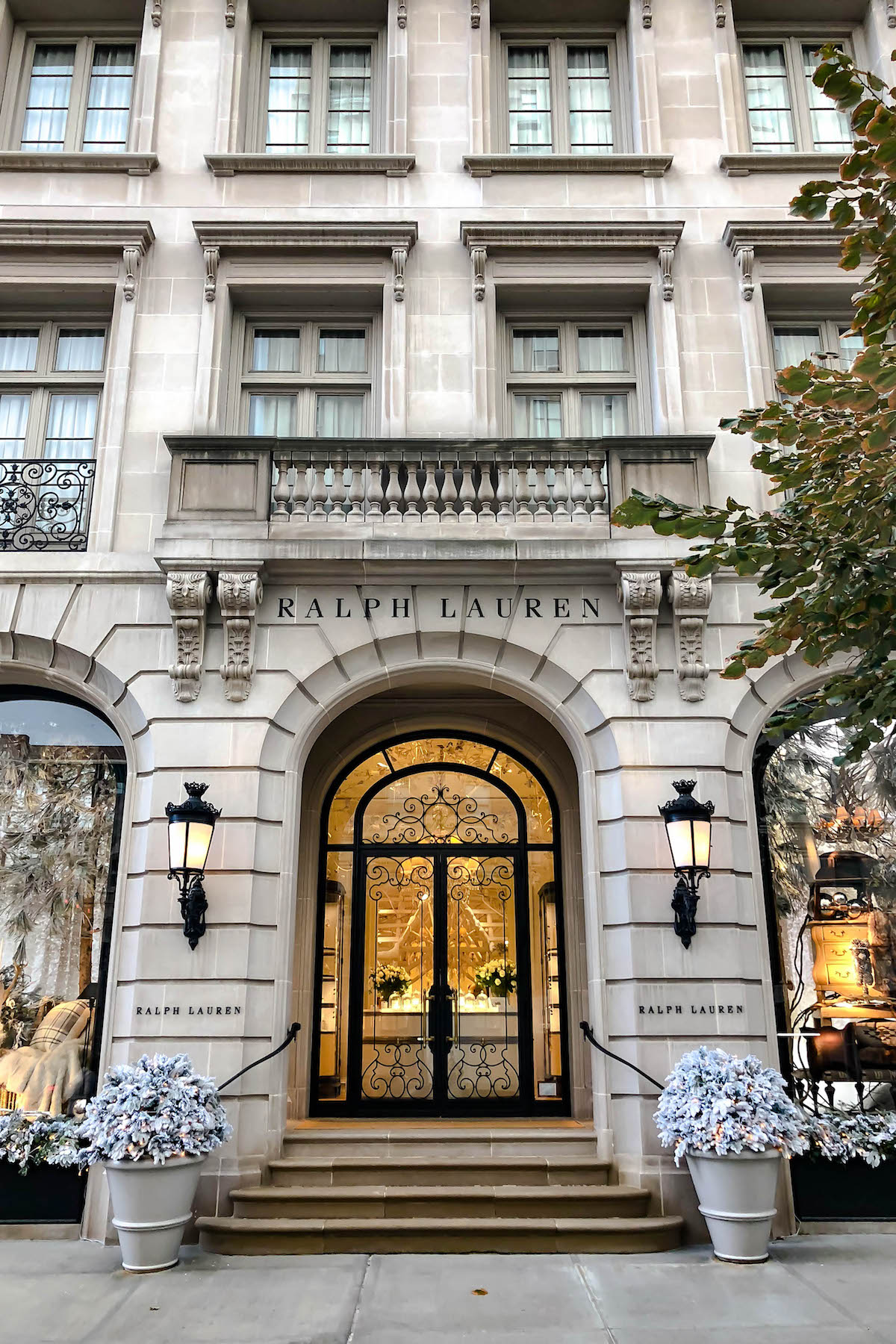 Ralph Lauren New York Store Holiday Decorations | New York City Holiday Guide