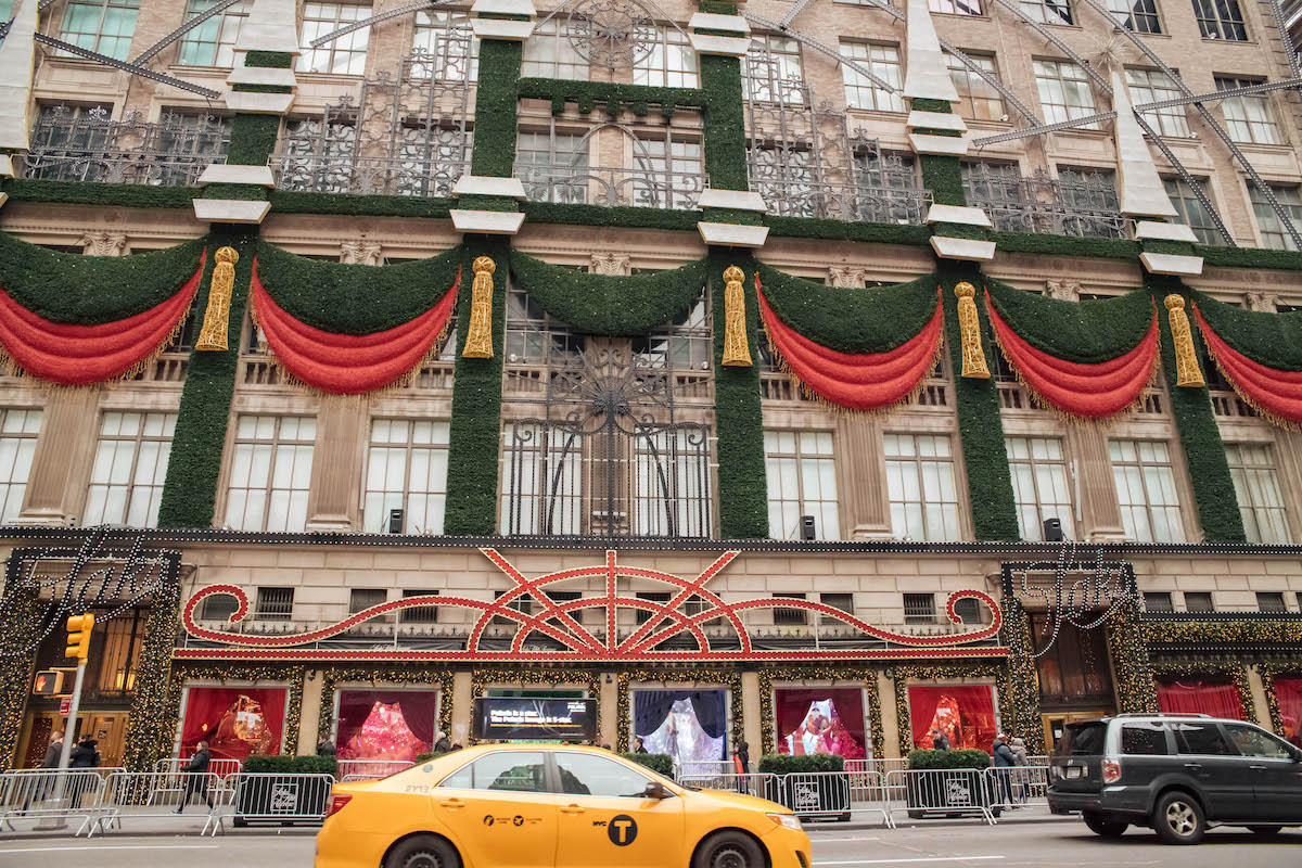 Saks Fifth Avenue New York Holiday Windows