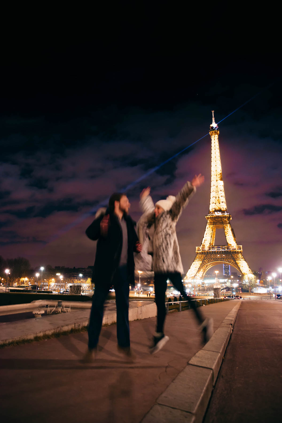 Eiffel Tower Light Show