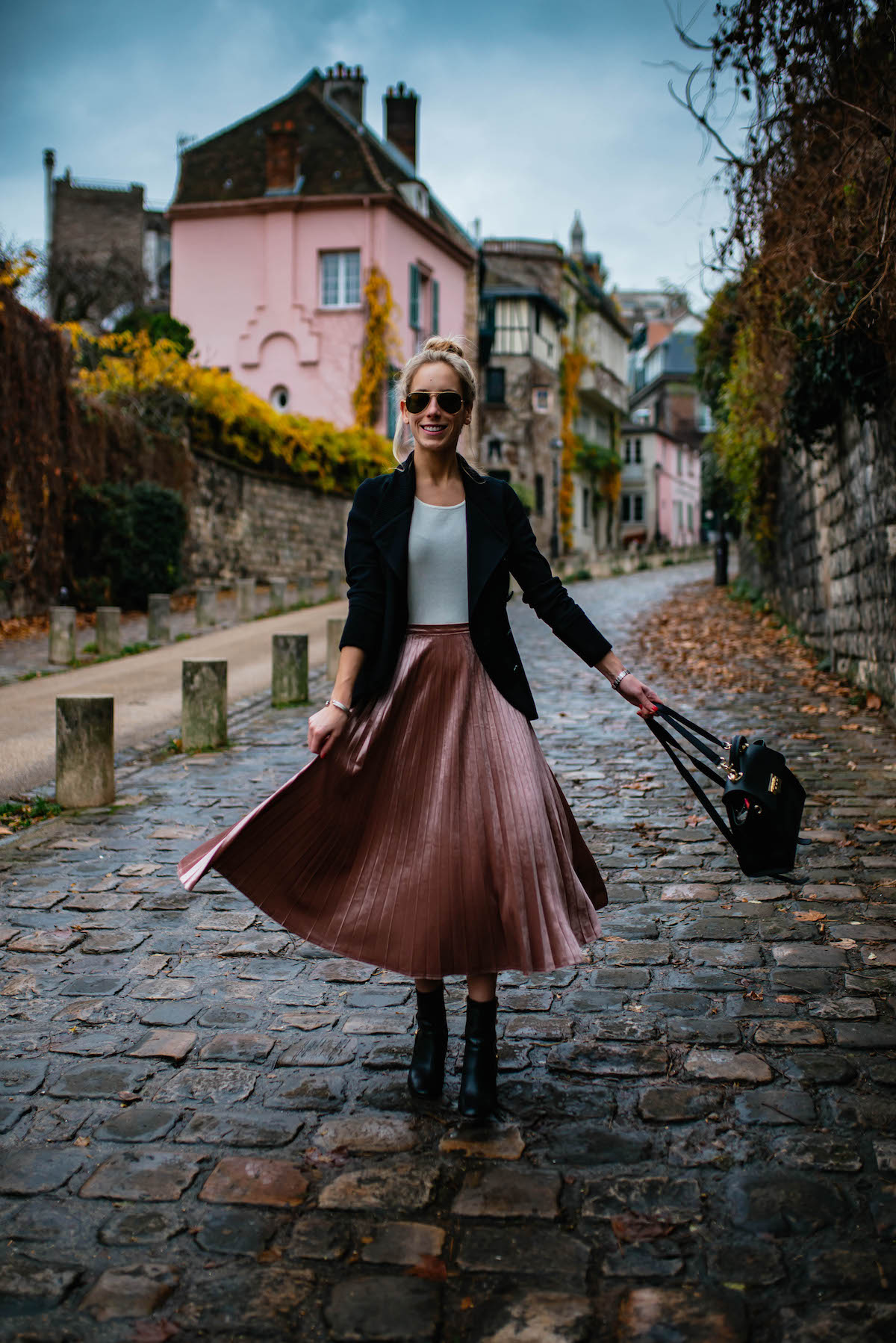 Pleated Metallic Skirt Montmartre Paris