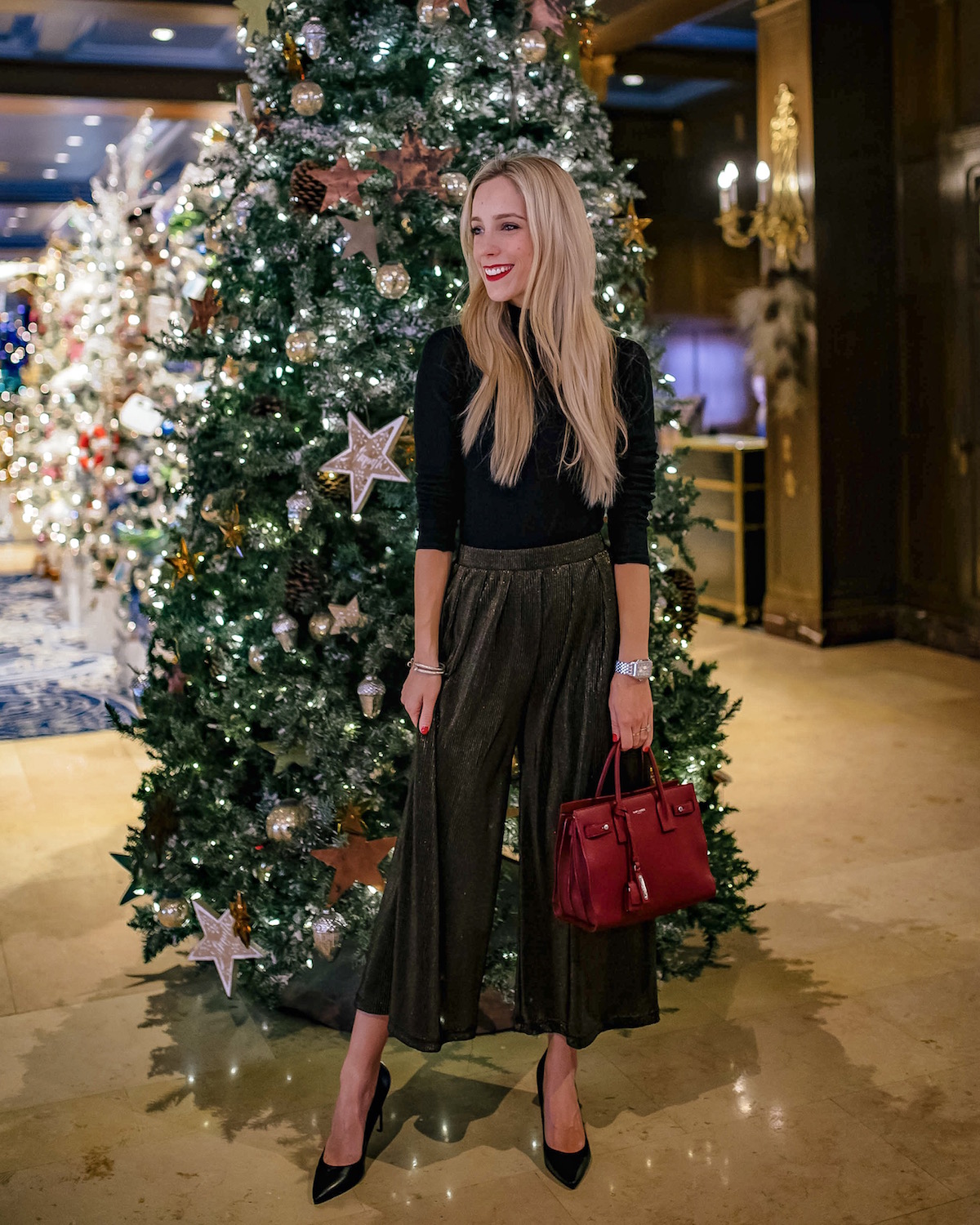 What To Wear To New York City In Winter (& At The Holidays!) - Katie's Bliss