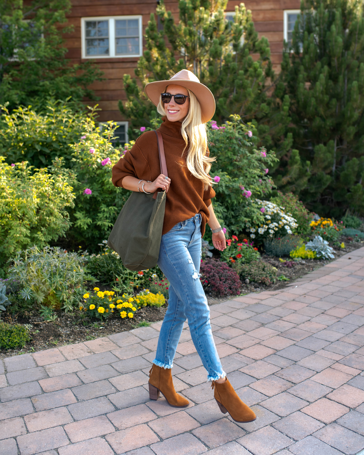 how to wear brown ankle boots  Fashion, Clothes, Lily pulitzer dress